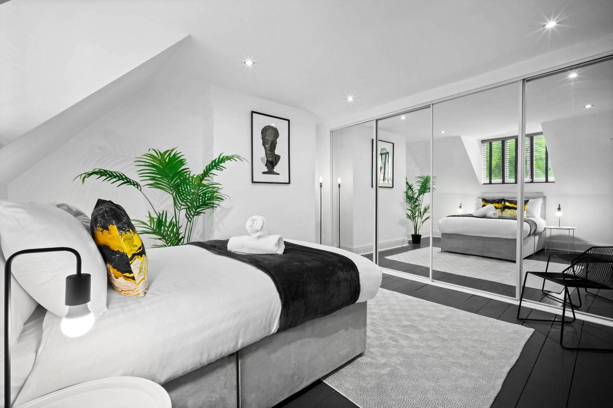Stylish Apartment - Parking - Outdoor Terrace - Wolverhampton - Netlix - Wifi - 9Bpc Exterior foto